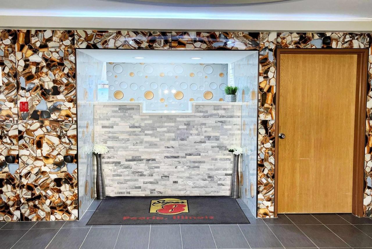 Super 8 By Wyndham Peoria