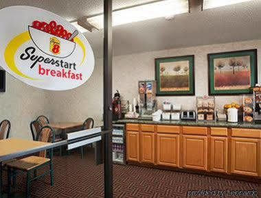Motel Super 8 By Wyndham Peoria