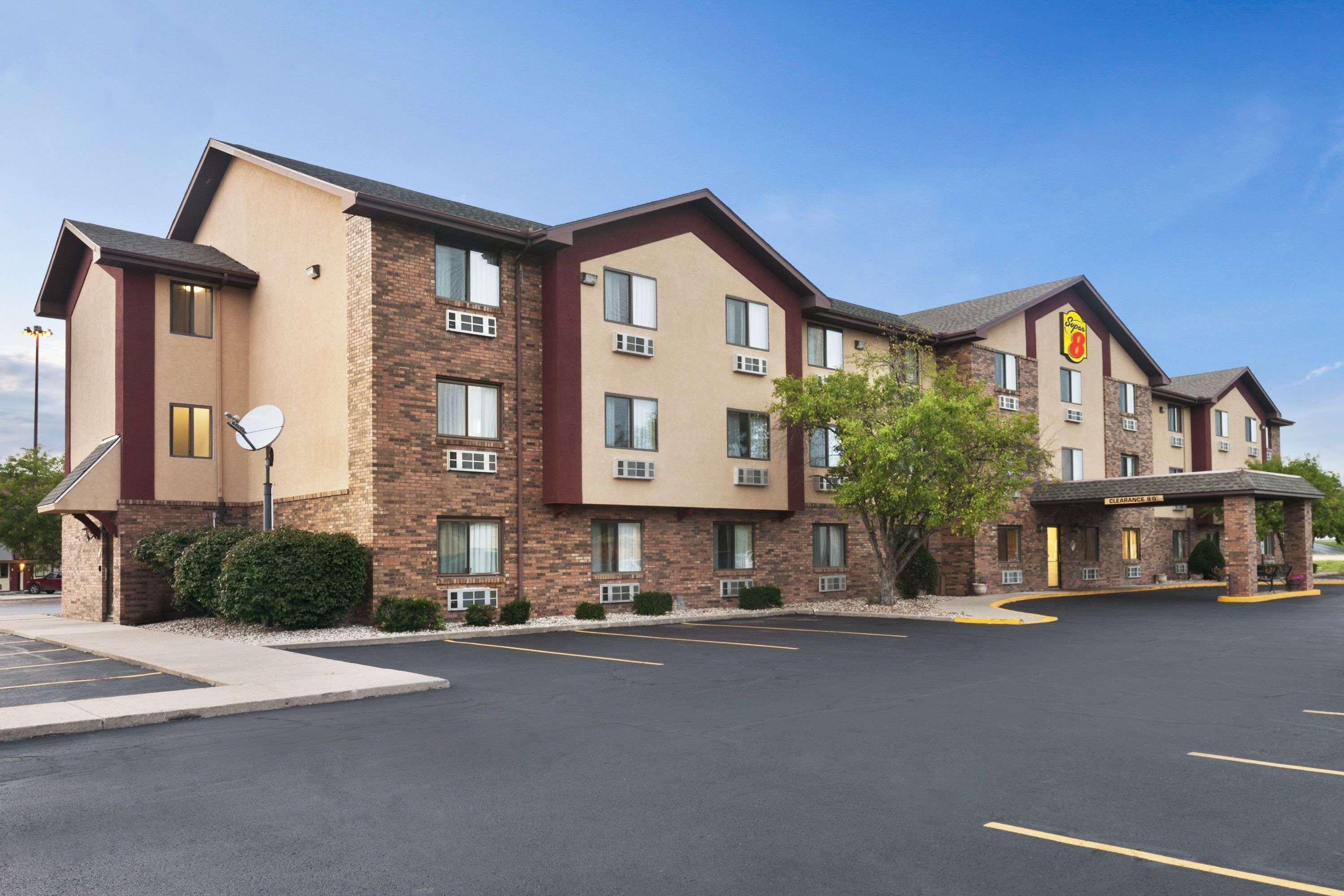 Super 8 By Wyndham 2*